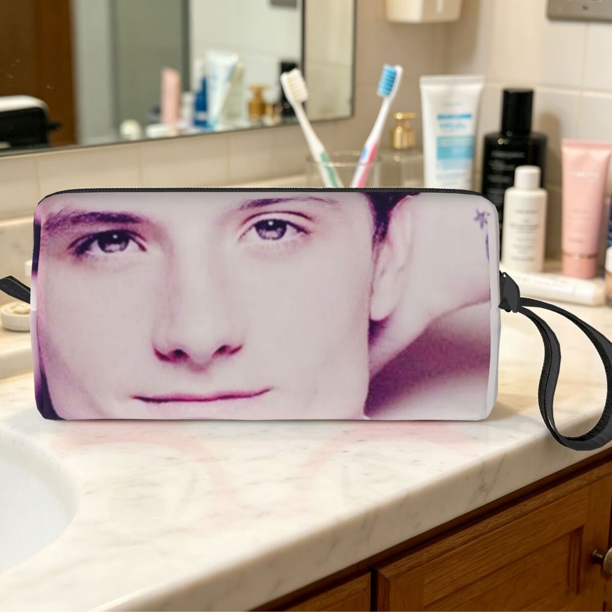Josh Hutcherson Whistle Meme S - Beauty Makeup Songs avaliação e preço